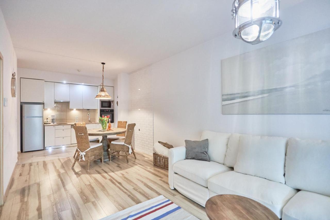 Riviera Z Tarasem - Playa Baltis Apartment *